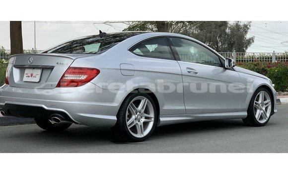Buy Import Mercedes-Benz 190 Other Car in Import - Dubai in Belait Buy Import Mercedes-Benz 190 Other Car in Import - Dubai in Belait