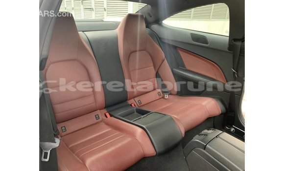 Buy Import Mercedes-Benz 190 Other Car in Import - Dubai in Belait Buy Import Mercedes-Benz 190 Other Car in Import - Dubai in Belait