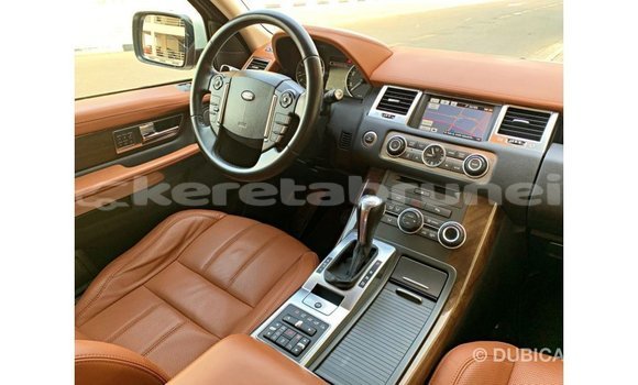 Buy Import Land Rover Range Rover White Car in Import - Dubai in Belait Buy Import Land Rover Range Rover White Car in Import - Dubai in Belait