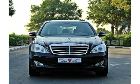 Buy Import Mercedes-Benz 200 Blue Car in Import - Dubai in Belait Buy Import Mercedes-Benz 200 Blue Car in Import - Dubai in Belait