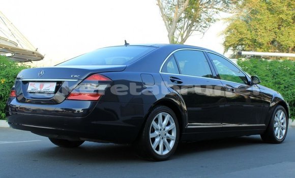 Buy Import Mercedes-Benz 200 Blue Car in Import - Dubai in Belait Buy Import Mercedes-Benz 200 Blue Car in Import - Dubai in Belait