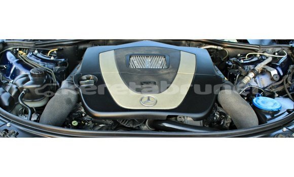 Buy Import Mercedes-Benz 200 Blue Car in Import - Dubai in Belait Buy Import Mercedes-Benz 200 Blue Car in Import - Dubai in Belait