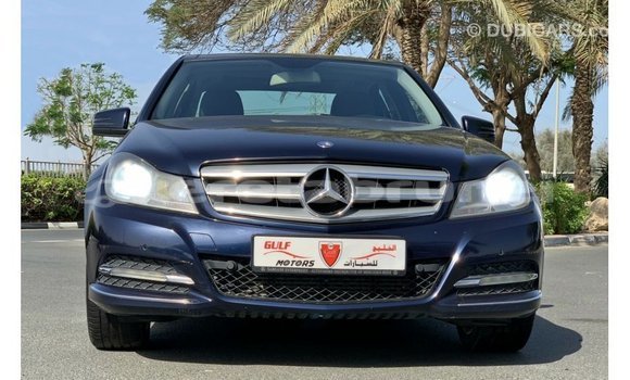 Buy Import Mercedes-Benz 200 Blue Car in Import - Dubai in Belait Buy Import Mercedes-Benz 200 Blue Car in Import - Dubai in Belait