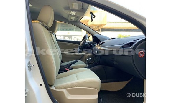 Buy Import Renault Fluence White Car in Import - Dubai in Belait Buy Import Renault Fluence White Car in Import - Dubai in Belait