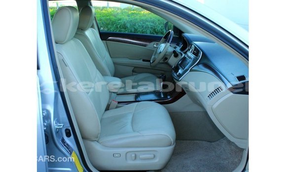 Buy Import Toyota Avalon Other Car in Import - Dubai in Belait Buy Import Toyota Avalon Other Car in Import - Dubai in Belait