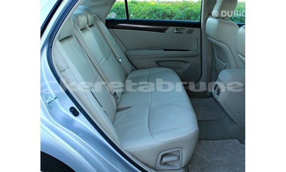 Buy Import Toyota Avalon Other Car in Import - Dubai in Belait Buy Import Toyota Avalon Other Car in Import - Dubai in Belait
