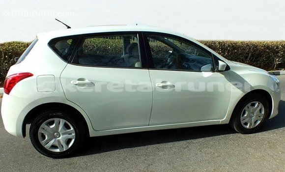 Buy Import Nissan Tiida White Car in Import - Dubai in Belait Buy Import Nissan Tiida White Car in Import - Dubai in Belait