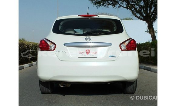 Buy Import Nissan Tiida White Car in Import - Dubai in Belait Buy Import Nissan Tiida White Car in Import - Dubai in Belait