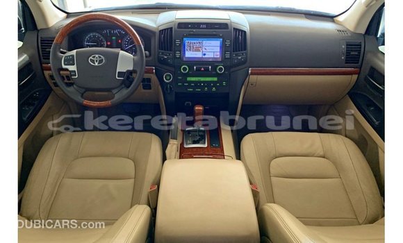Buy Import Toyota Land Cruiser Other Car in Import - Dubai in Belait Buy Import Toyota Land Cruiser Other Car in Import - Dubai in Belait