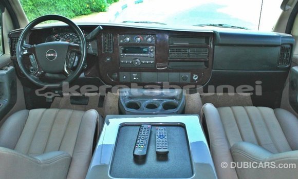 Buy Import GMC Acadia Other Car in Import - Dubai in Belait Buy Import GMC Acadia Other Car in Import - Dubai in Belait