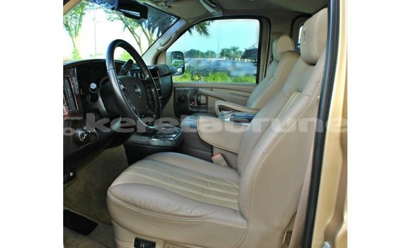 Buy Import GMC Acadia Other Car in Import - Dubai in Belait Buy Import GMC Acadia Other Car in Import - Dubai in Belait