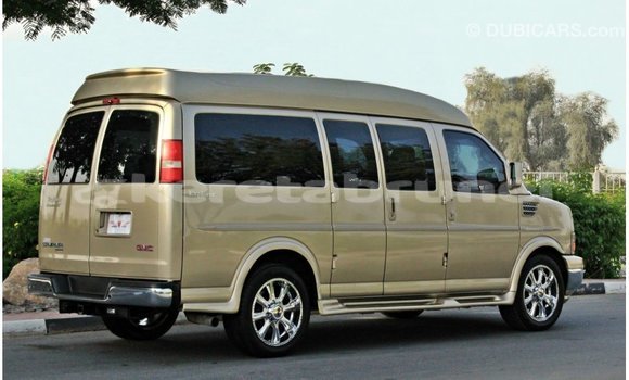 Buy Import GMC Acadia Other Car in Import - Dubai in Belait Buy Import GMC Acadia Other Car in Import - Dubai in Belait