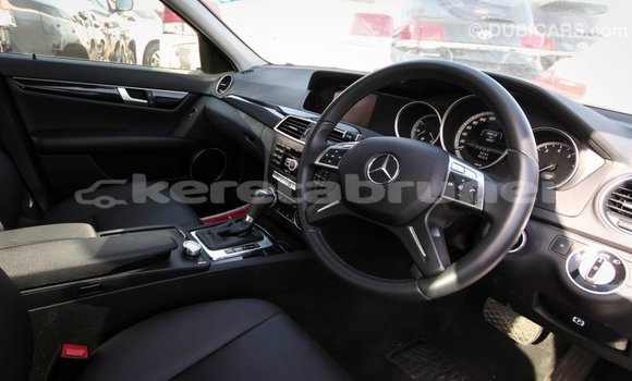 Buy Import Mercedes-Benz 200 White Car in Import - Dubai in Belait Buy Import Mercedes-Benz 200 White Car in Import - Dubai in Belait