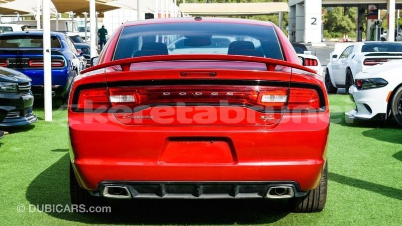 Big with watermark dodge charger belait import dubai 3994