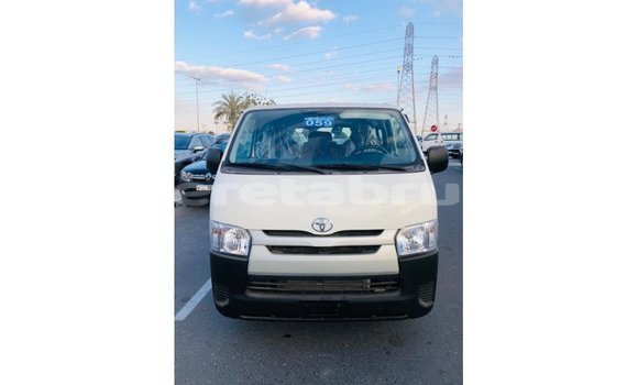 Buy Import Toyota Hiace White Car in Import - Dubai in Belait Buy Import Toyota Hiace White Car in Import - Dubai in Belait