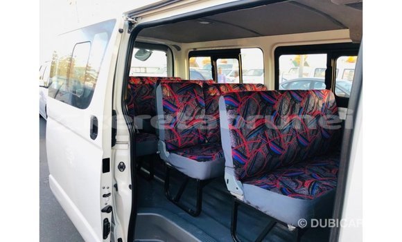 Buy Import Toyota Hiace White Car in Import - Dubai in Belait Buy Import Toyota Hiace White Car in Import - Dubai in Belait