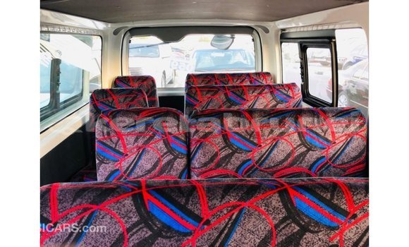 Buy Import Toyota Hiace White Car in Import - Dubai in Belait Buy Import Toyota Hiace White Car in Import - Dubai in Belait