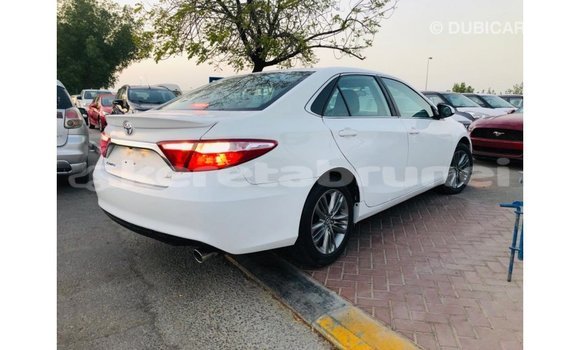 Buy Import Toyota Camry White Car in Import - Dubai in Belait Buy Import Toyota Camry White Car in Import - Dubai in Belait