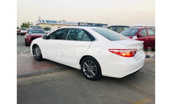 Buy Import Toyota Camry White Car in Import - Dubai in Belait Buy Import Toyota Camry White Car in Import - Dubai in Belait