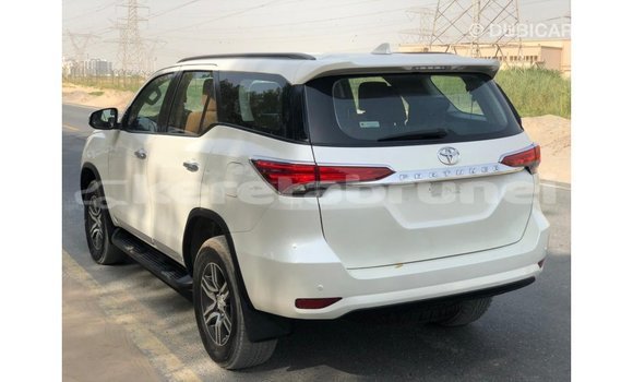 Buy Import Toyota Fortuner White Car in Import - Dubai in Belait Buy Import Toyota Fortuner White Car in Import - Dubai in Belait