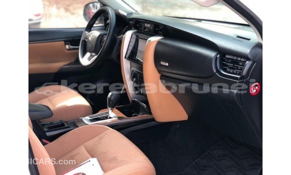 Buy Import Toyota Fortuner White Car in Import - Dubai in Belait Buy Import Toyota Fortuner White Car in Import - Dubai in Belait