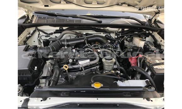 Buy Import Toyota Fortuner White Car in Import - Dubai in Belait Buy Import Toyota Fortuner White Car in Import - Dubai in Belait