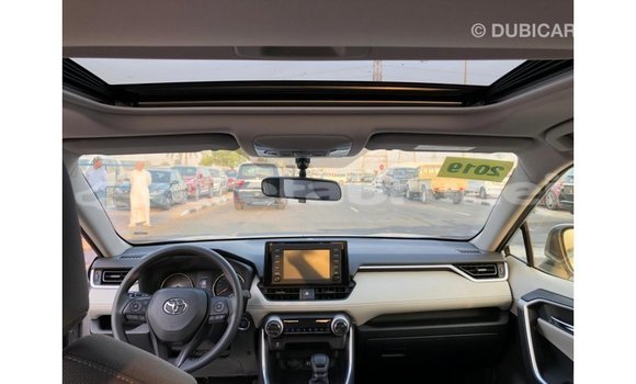 Buy Import Toyota HiAce Other Truck in Import - Dubai in Belait Buy Import Toyota HiAce Other Truck in Import - Dubai in Belait