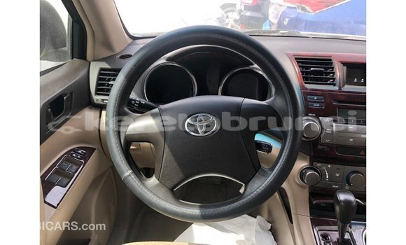 Buy Import Toyota Highlander Other Car in Import - Dubai in Belait Buy Import Toyota Highlander Other Car in Import - Dubai in Belait