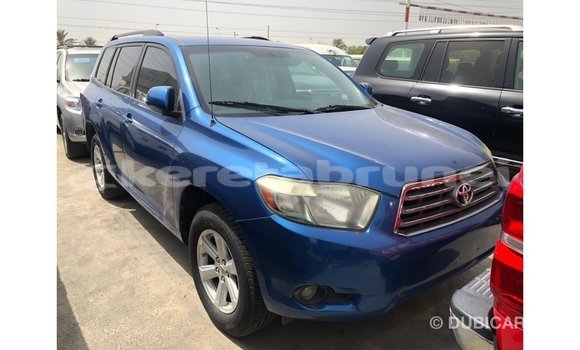 Buy Import Toyota Highlander Blue Car in Import - Dubai in Belait Buy Import Toyota Highlander Blue Car in Import - Dubai in Belait
