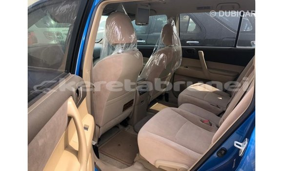 Buy Import Toyota Highlander Blue Car in Import - Dubai in Belait Buy Import Toyota Highlander Blue Car in Import - Dubai in Belait