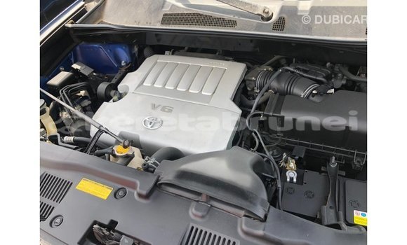 Buy Import Toyota Highlander Blue Car in Import - Dubai in Belait Buy Import Toyota Highlander Blue Car in Import - Dubai in Belait
