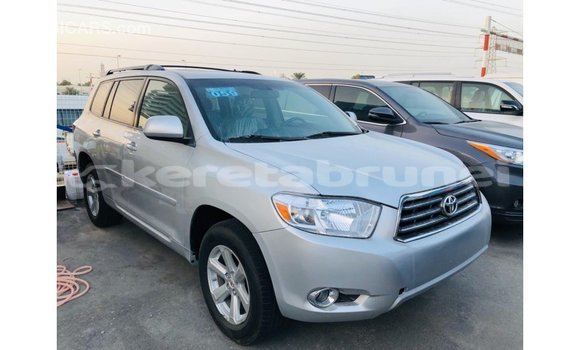 Buy Import Toyota Highlander Other Car in Import - Dubai in Belait Buy Import Toyota Highlander Other Car in Import - Dubai in Belait