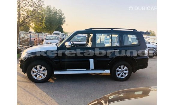 Buy Import Mitsubishi Pajero Black Car in Import - Dubai in Belait Buy Import Mitsubishi Pajero Black Car in Import - Dubai in Belait