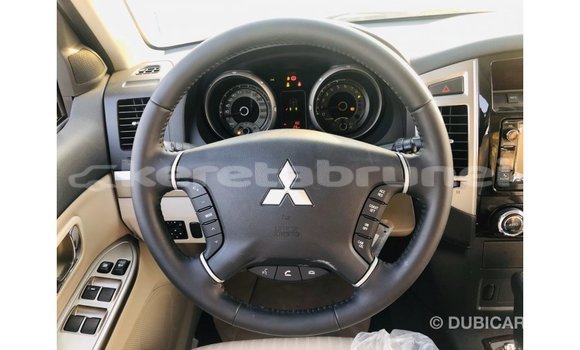 Buy Import Mitsubishi Pajero Black Car in Import - Dubai in Belait Buy Import Mitsubishi Pajero Black Car in Import - Dubai in Belait