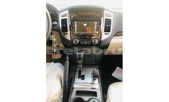 Buy Import Mitsubishi Pajero Black Car in Import - Dubai in Belait Buy Import Mitsubishi Pajero Black Car in Import - Dubai in Belait