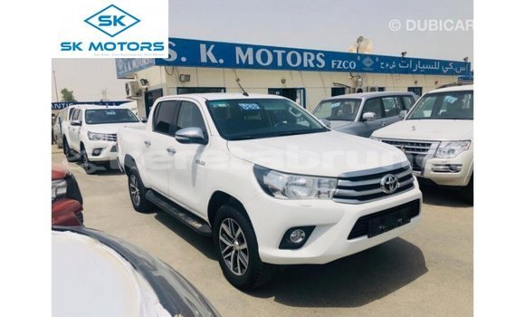 Buy Import Toyota Hilux White Car in Import - Dubai in Belait Buy Import Toyota Hilux White Car in Import - Dubai in Belait