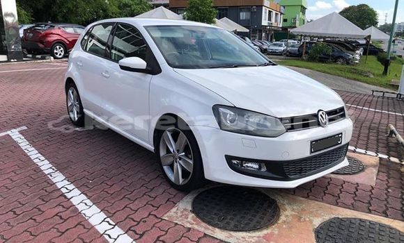 Buy Used Volkswagen Polo White Car in Bandar Seri Begawan in Brunei-Muara