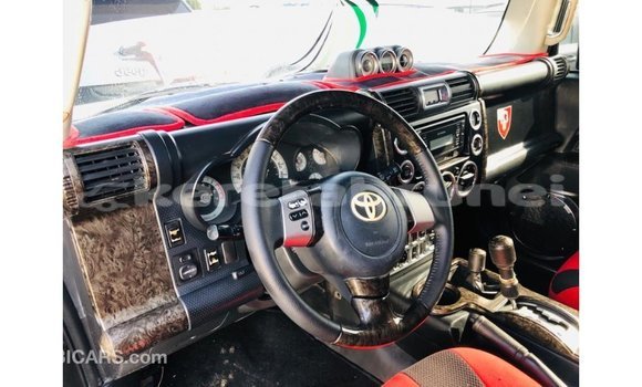 Buy Import Toyota FJ Cruiser Black Car in Import - Dubai in Belait Buy Import Toyota FJ Cruiser Black Car in Import - Dubai in Belait