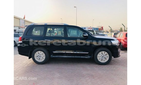 Buy Import Toyota Land Cruiser Black Car in Import - Dubai in Belait Buy Import Toyota Land Cruiser Black Car in Import - Dubai in Belait