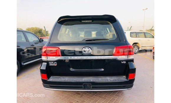 Buy Import Toyota Land Cruiser Black Car in Import - Dubai in Belait Buy Import Toyota Land Cruiser Black Car in Import - Dubai in Belait
