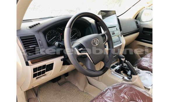 Buy Import Toyota Land Cruiser Black Car in Import - Dubai in Belait Buy Import Toyota Land Cruiser Black Car in Import - Dubai in Belait