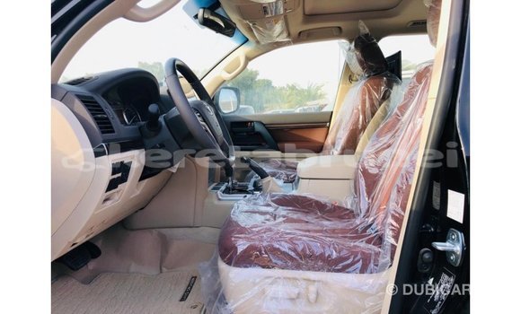 Buy Import Toyota Land Cruiser Black Car in Import - Dubai in Belait Buy Import Toyota Land Cruiser Black Car in Import - Dubai in Belait