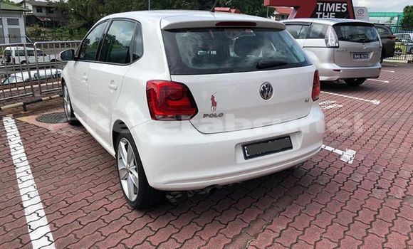 Buy Used Volkswagen Polo White Car in Bandar Seri Begawan in Brunei-Muara Buy Used Volkswagen Polo White Car in Bandar Seri Begawan in Brunei-Muara