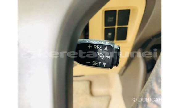 Buy Import Toyota Prado White Car in Import - Dubai in Belait Buy Import Toyota Prado White Car in Import - Dubai in Belait