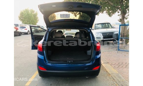 Buy Import Hyundai Tucson Blue Car in Import - Dubai in Belait Buy Import Hyundai Tucson Blue Car in Import - Dubai in Belait