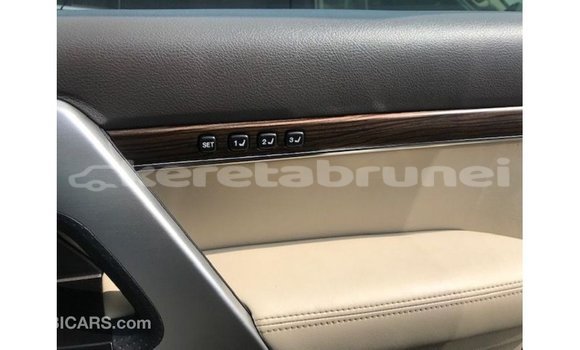 Buy Import Toyota Land Cruiser Black Car in Import - Dubai in Belait Buy Import Toyota Land Cruiser Black Car in Import - Dubai in Belait