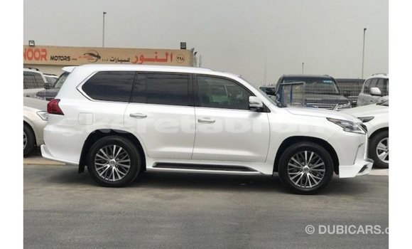 Buy Import Lexus LX White Car in Import - Dubai in Belait Buy Import Lexus LX White Car in Import - Dubai in Belait