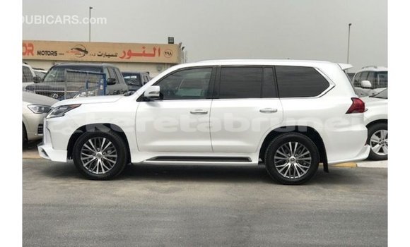 Buy Import Lexus LX White Car in Import - Dubai in Belait Buy Import Lexus LX White Car in Import - Dubai in Belait