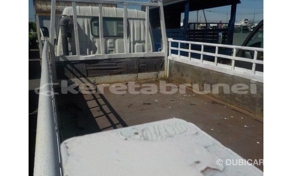 Buy Import Toyota Dyna White Truck in Import - Dubai in Belait Buy Import Toyota Dyna White Truck in Import - Dubai in Belait