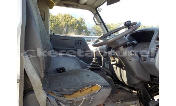 Buy Import Toyota Dyna White Truck in Import - Dubai in Belait Buy Import Toyota Dyna White Truck in Import - Dubai in Belait